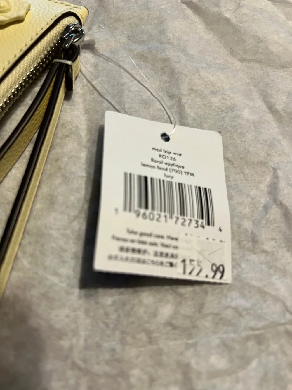 NWT kate spade Yellow Floral Appliqué Wristlet Lemon Fond. (700) YPM Lucy